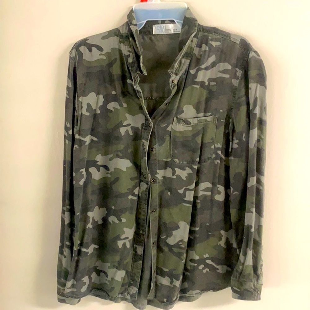 Camo button up